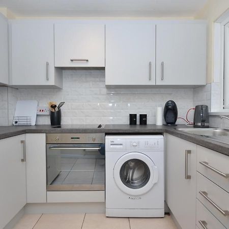 Bright Stylish 2 Bedroom Garden Apartment South Belfast Close To Everything エクステリア 写真