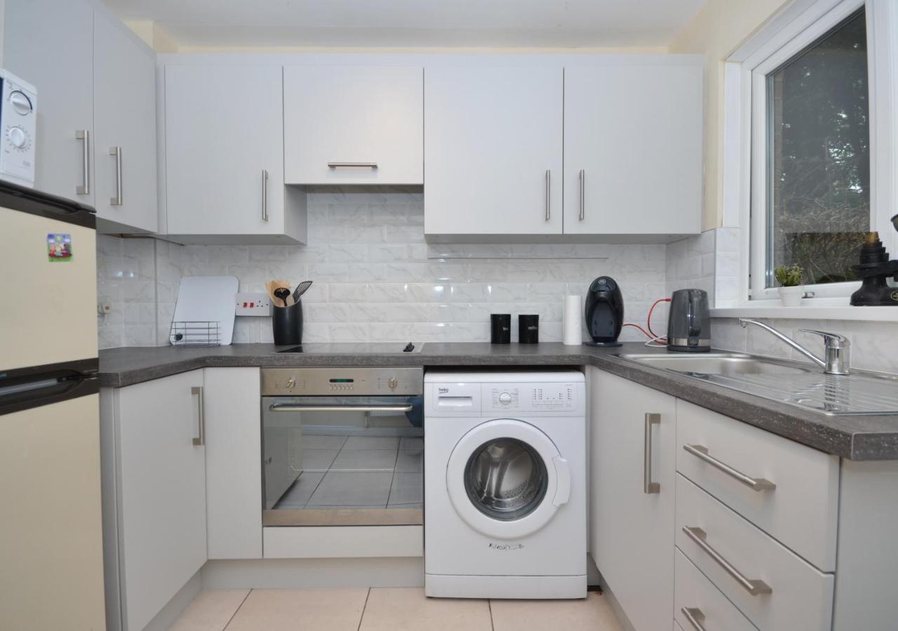 Bright Stylish 2 Bedroom Garden Apartment South Belfast Close To Everything エクステリア 写真